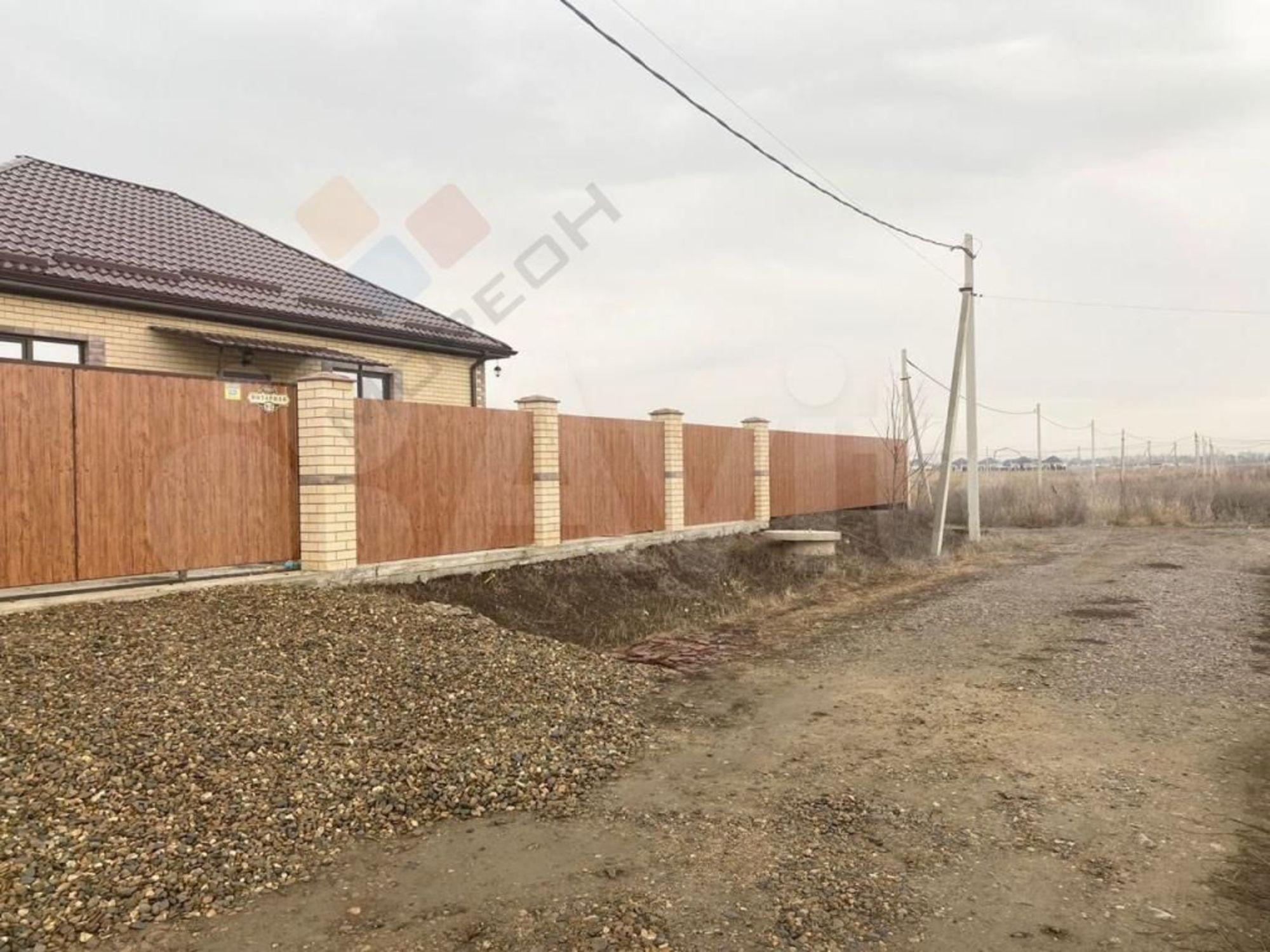 Купить дачу, дом, коттедж за 8 200 000 рублей на Янтарная ул, 9/2