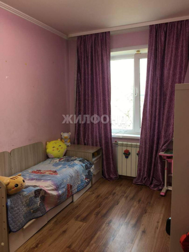 4-комн квартира Зорге улица, д.185/1