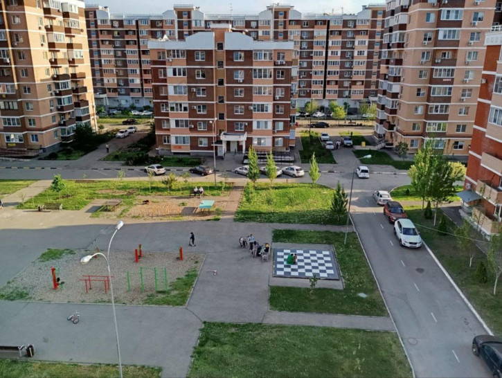 2-комн квартира Академика Фёдорова ул, 11