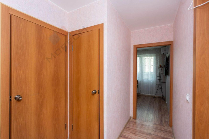 2-комн квартира Генерала Трошева ул, 31