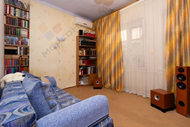 2-комн квартира Таманская ул, 129
