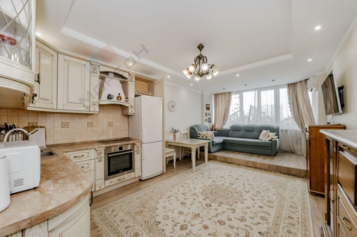 2-комн квартира Промышленная ул, 49