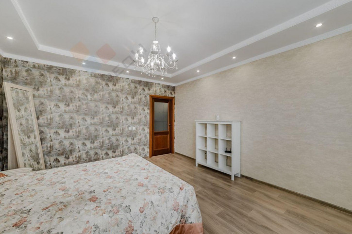 2-комн квартира Промышленная ул, 49
