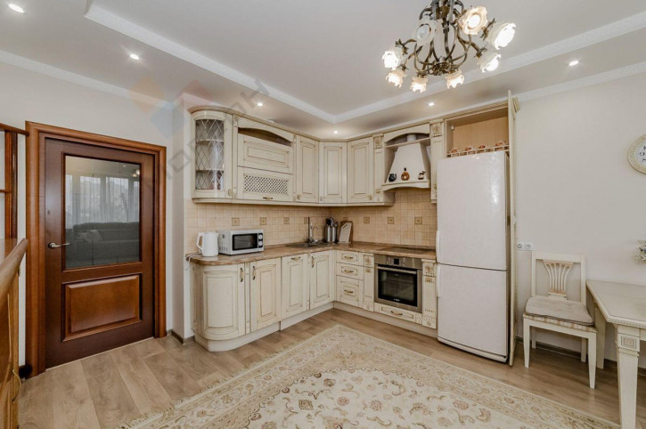 2-комн квартира Промышленная ул, 49