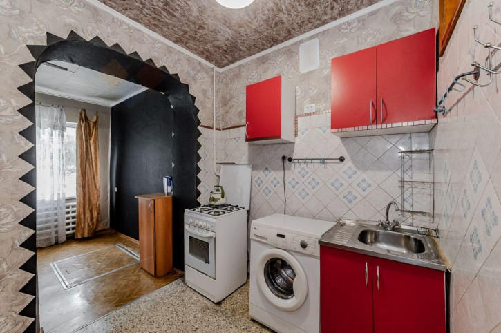 3-комн квартира Ковалёва ул, 4