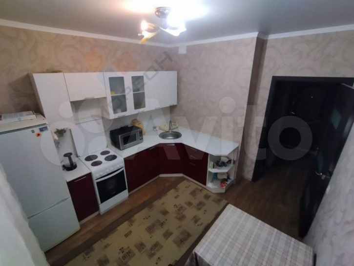 1-комн квартира Героя Сарабеева ул, 5/1