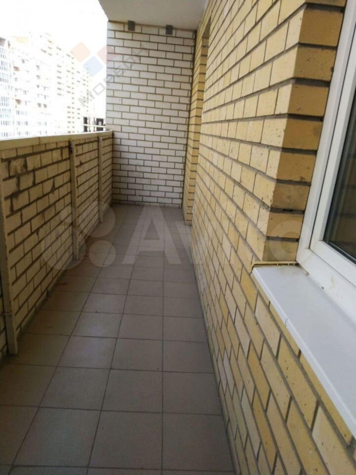 1-комн квартира Сергея Есенина ул, 110/2