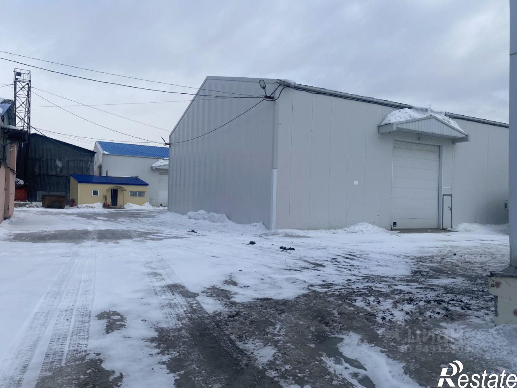 Купить складское помещение за 365 001 000 рублей на Крюкова улица
