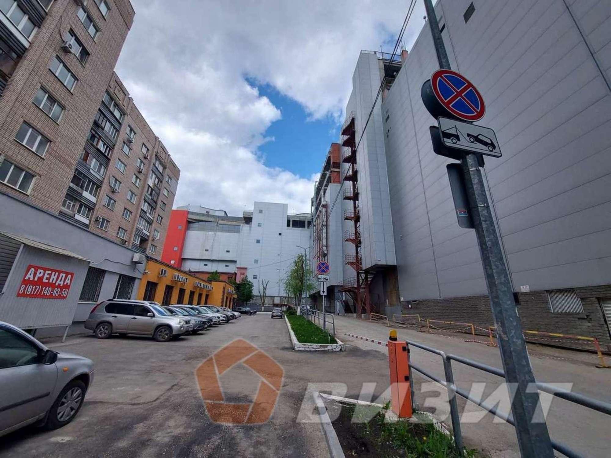 Сдать торговое помещение за 50 000 рублей на Авроры улица, 72