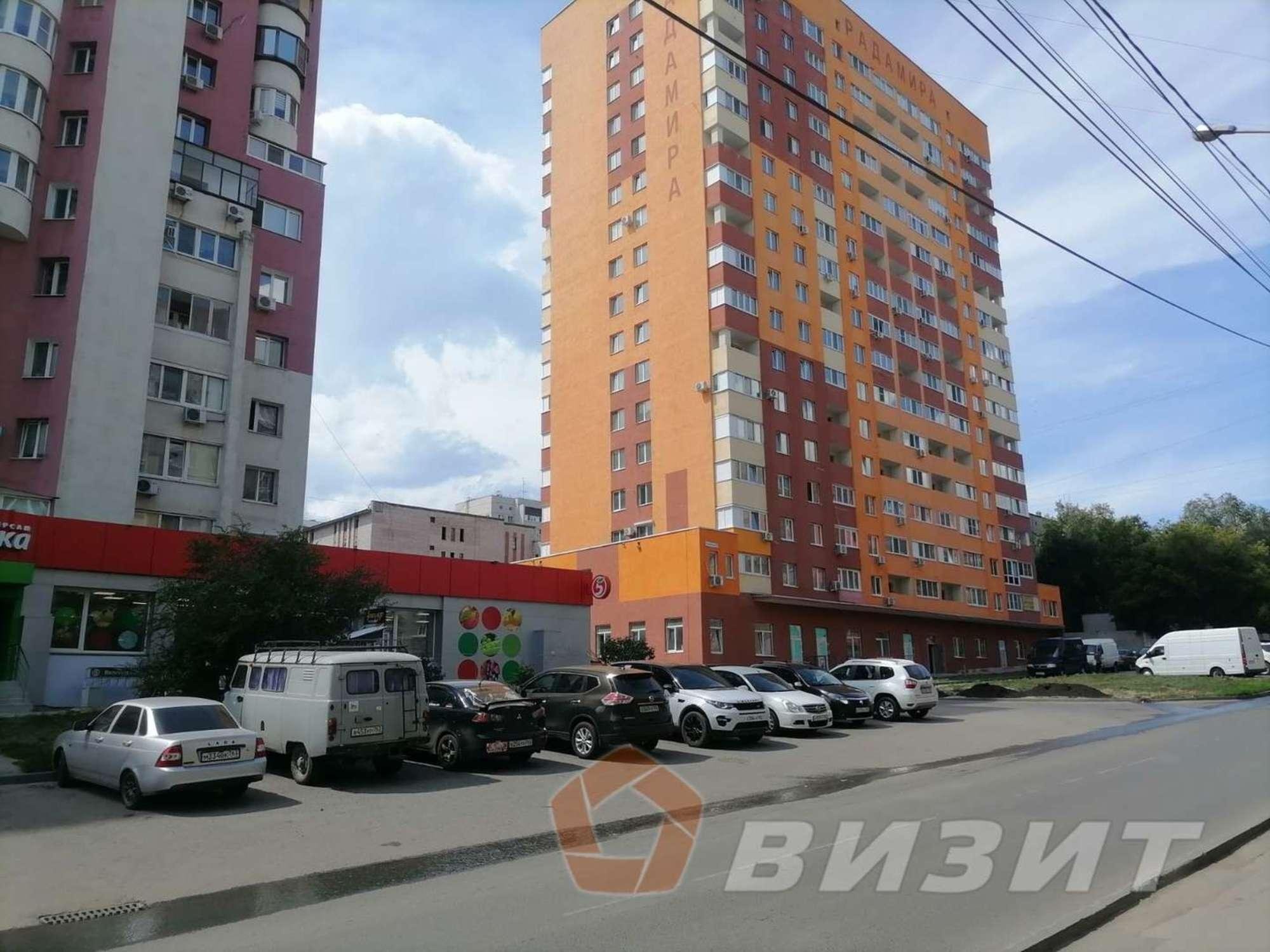 Купить торговое помещение за 7 200 000 рублей на Запорожская улица, 22