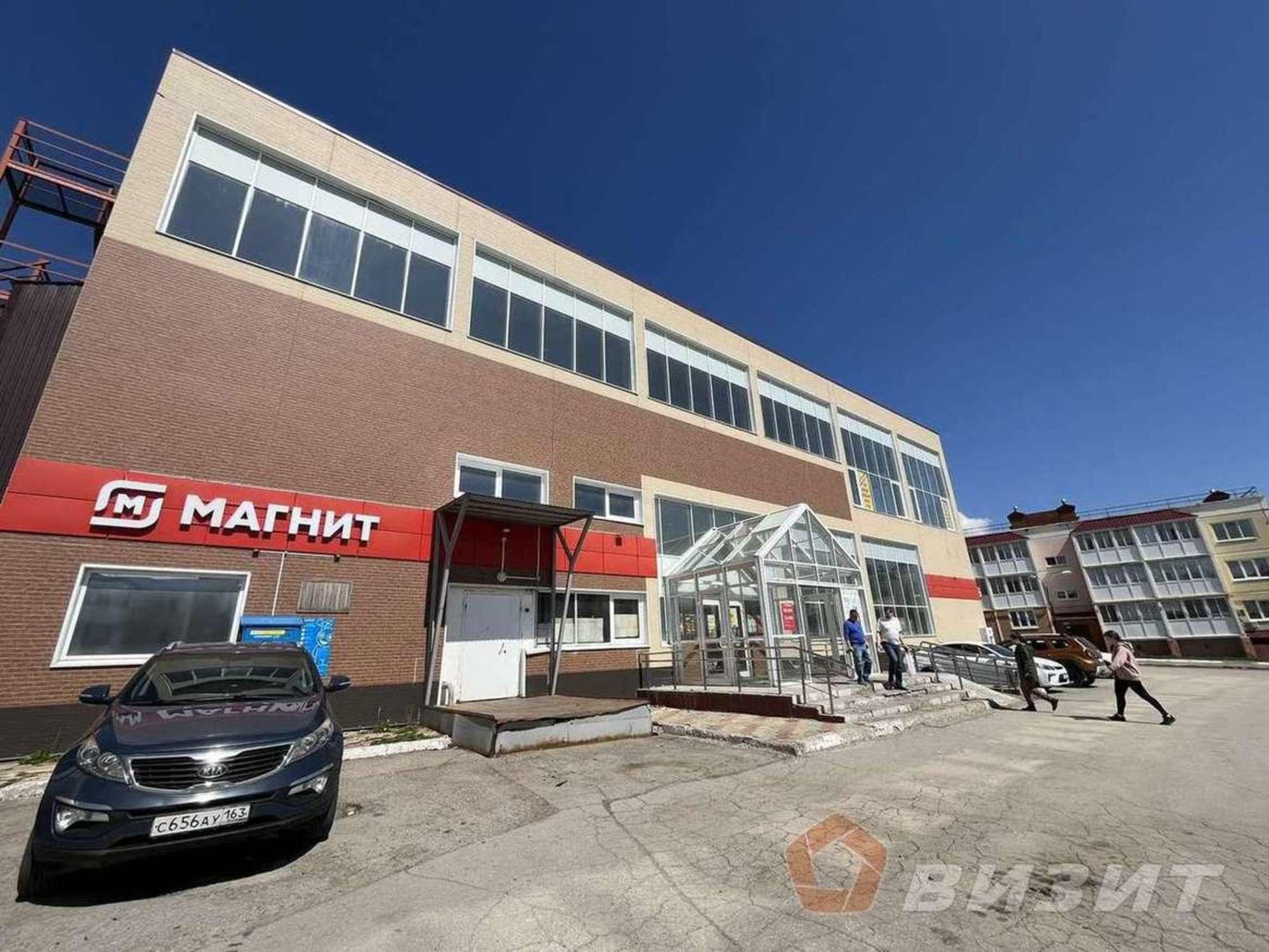 Сдать торговое помещение за 130 500 рублей на Демократическая улица, 174а