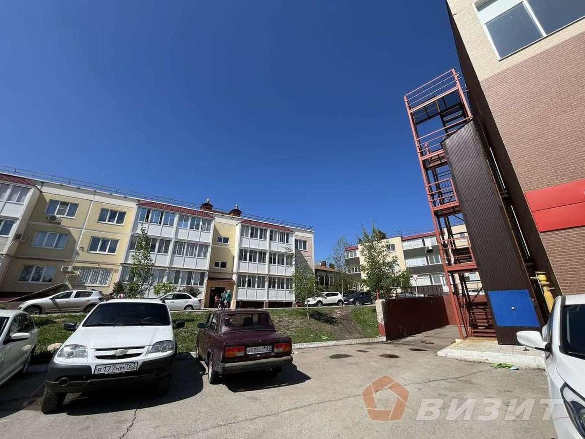 Сдать торговое помещение за 130 500 рублей на Демократическая улица, 174а