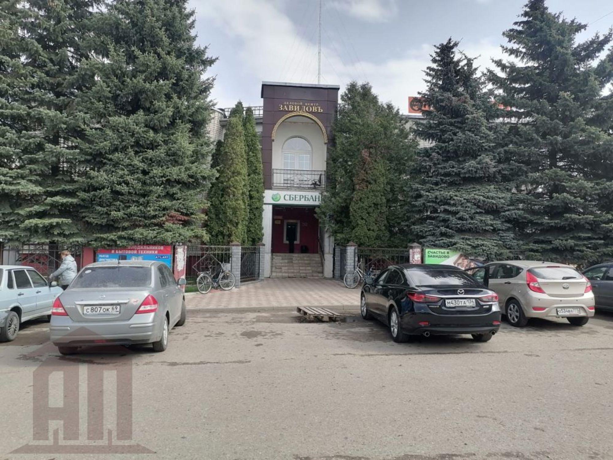 Сдать торговое помещение за 24 000 рублей на Транспортная, 1