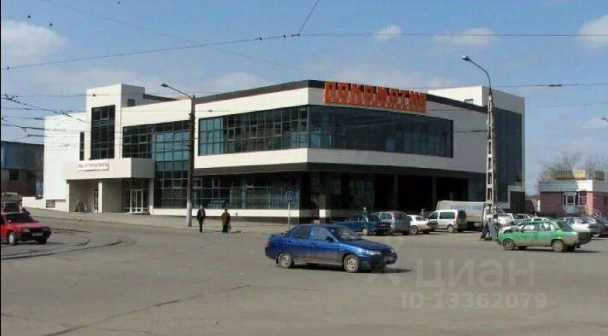 Купить торговое помещение за 775 557 рублей на Вокзальная улица