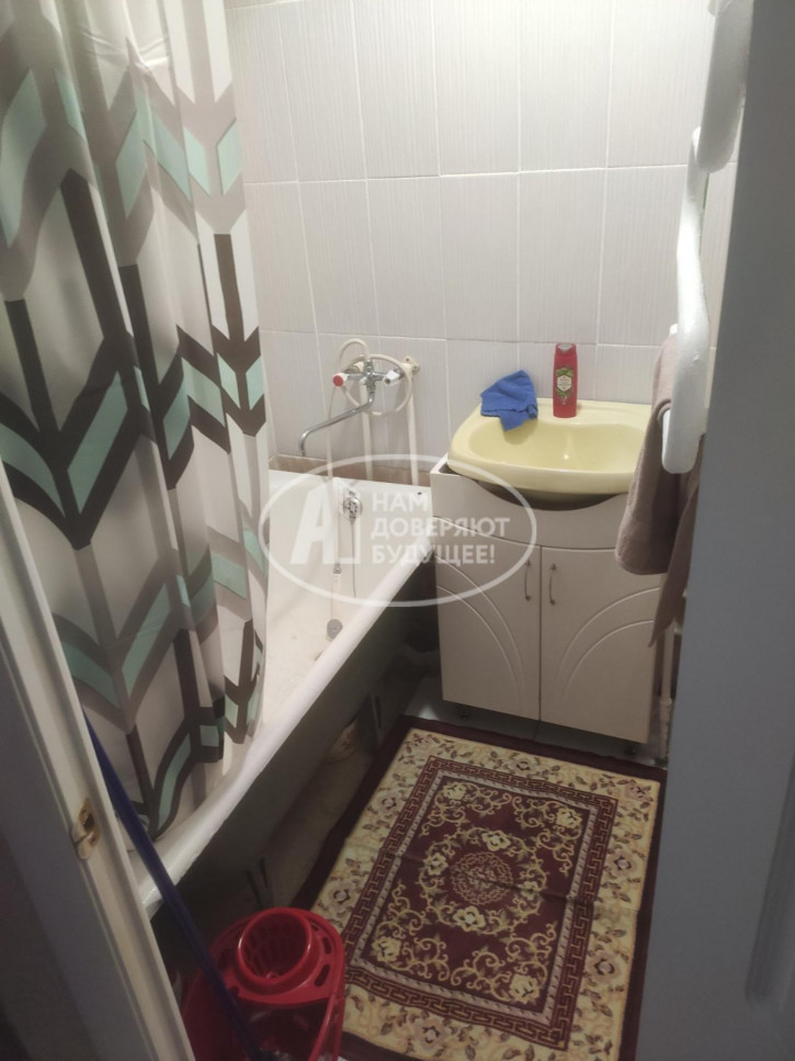2-комн квартира Октябрьский проспект, 11А