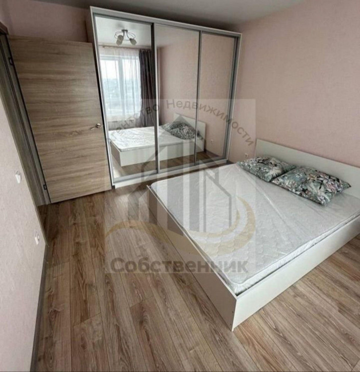 2-комн квартира 9 Января ул, 68к4