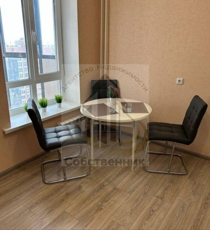 2-комн квартира 9 Января ул, 68к4