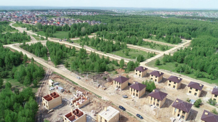 Земельный участок улица Компрессорщиков, 34Б,  д. 34Б