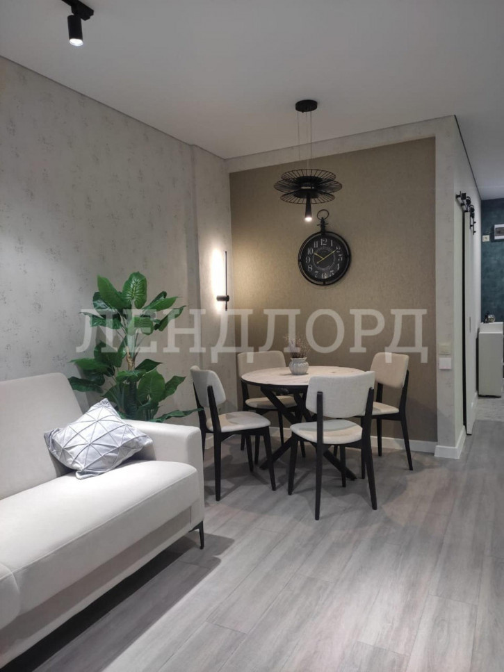 1-комн квартира улица Ларина, 45с6