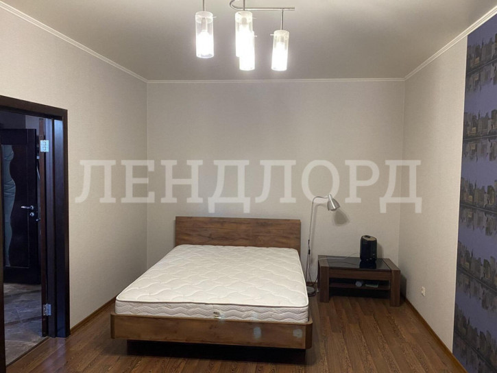1-комн квартира 20-я, 60