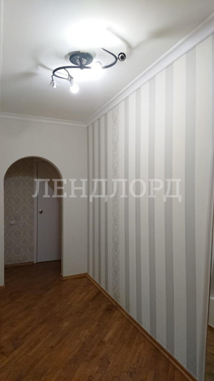 3-комн квартира улица Ерёменко, 56/1
