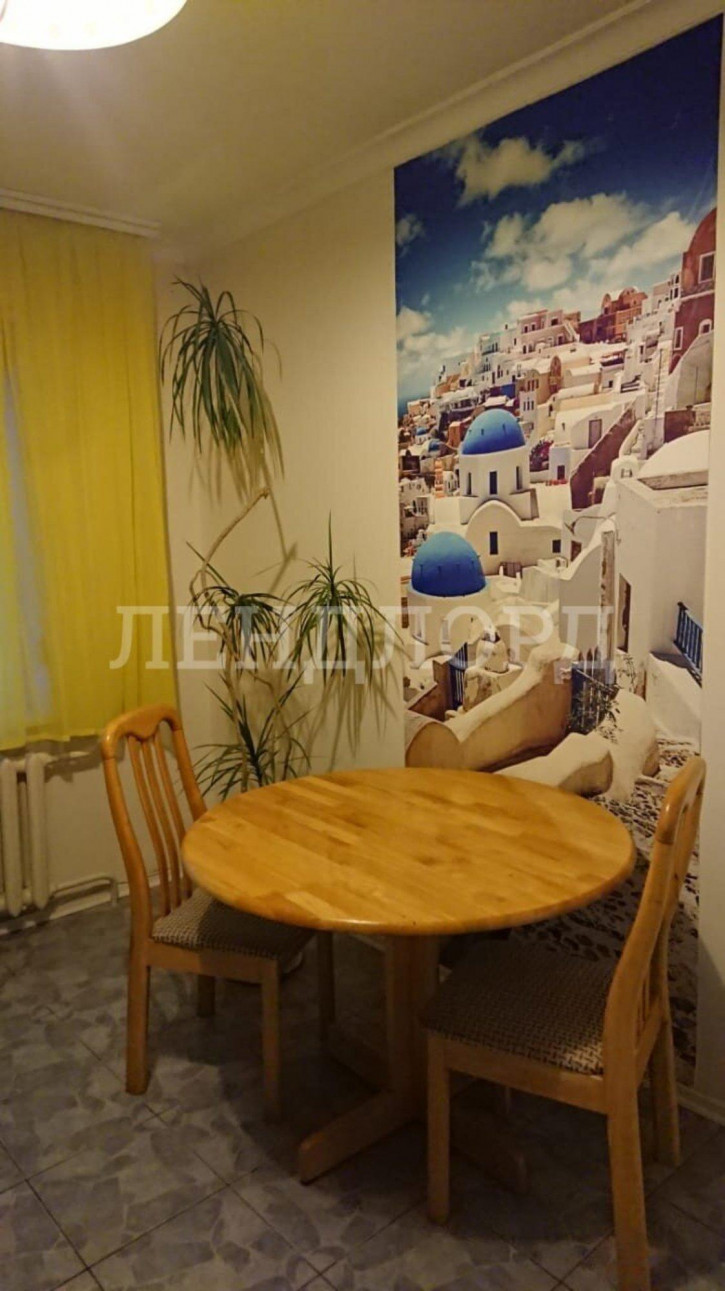 3-комн квартира улица Ерёменко, 56/1