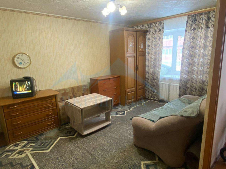 1-комн квартира Талнах район,Строителей улица,33