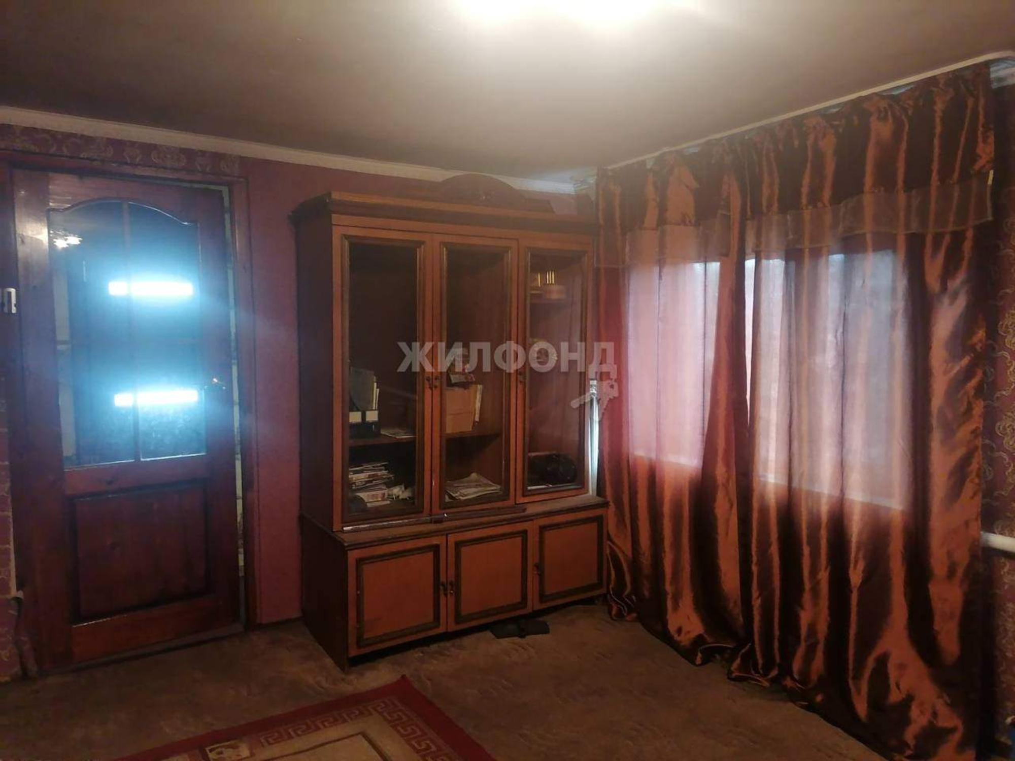 Купить дачу, дом, коттедж за 10 000 000 рублей на Орджоникидзе улица