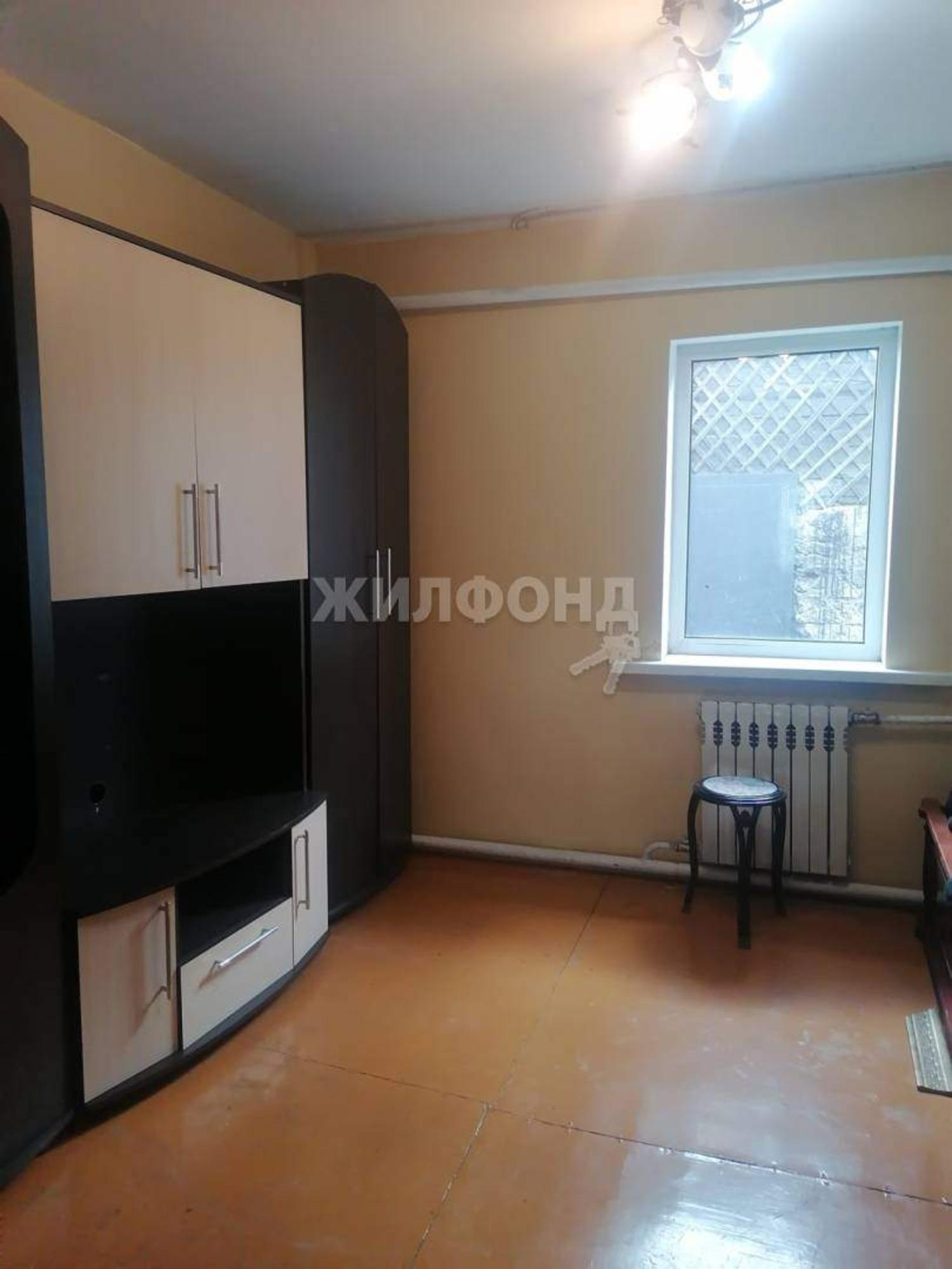 Купить дачу, дом, коттедж за 10 000 000 рублей на Орджоникидзе улица