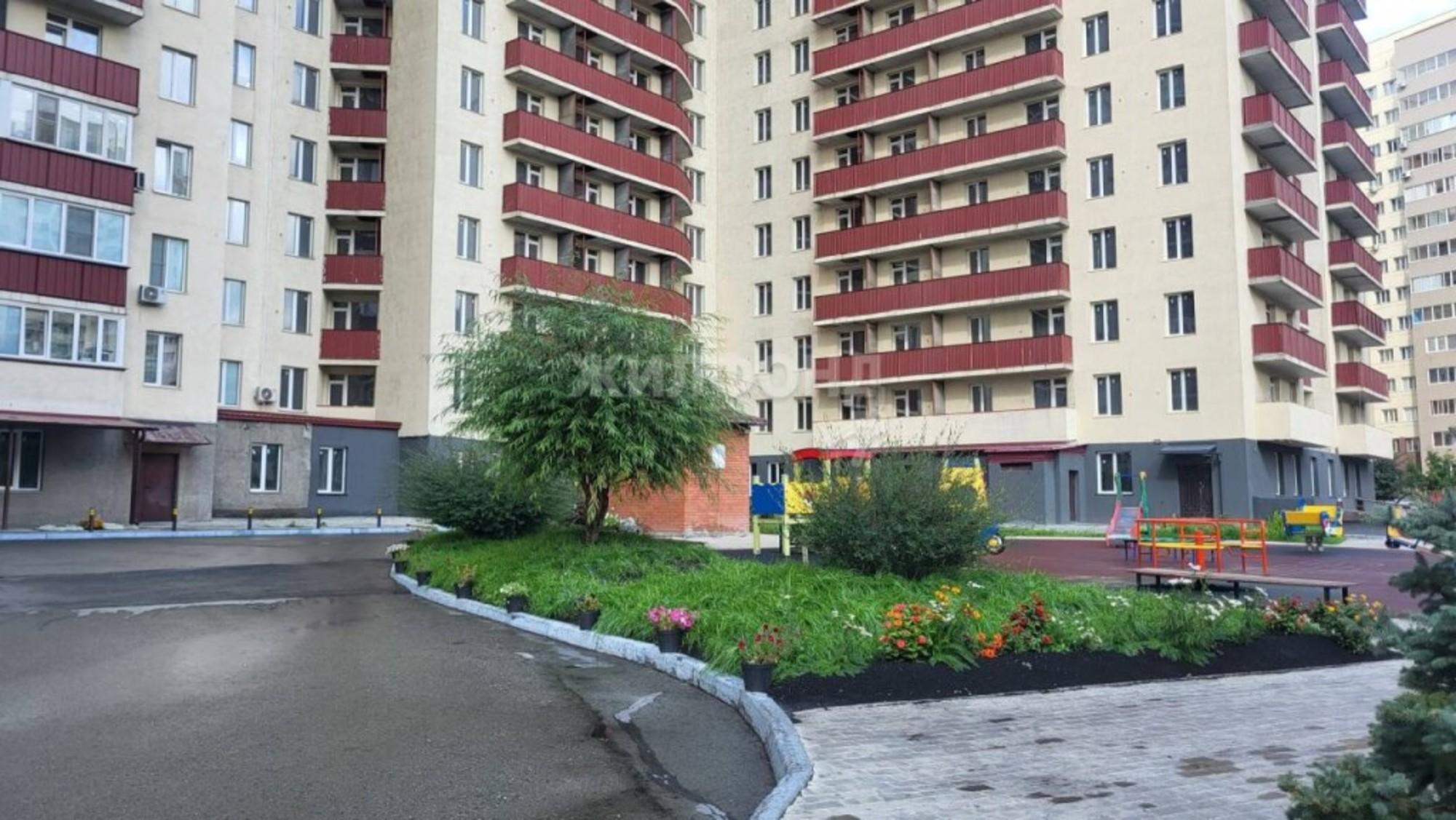 Купить квартиру за 8 500 000 рублей на Галущака, 15