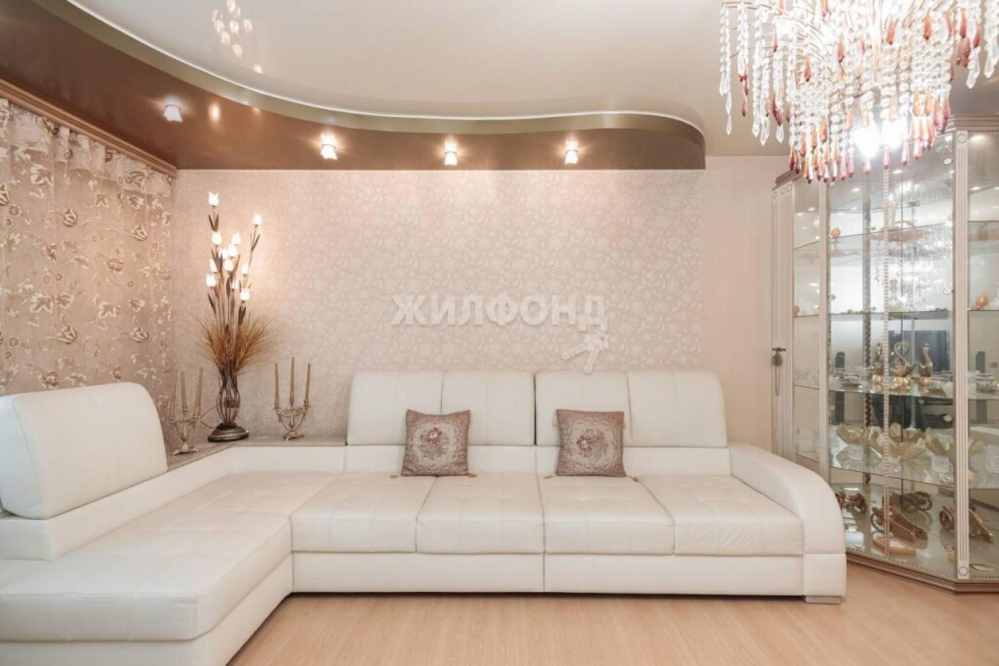 Купить квартиру за 13 900 000 рублей на Кошурникова, 8