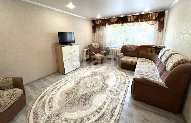 2-комн квартира улица Брянского Фронта