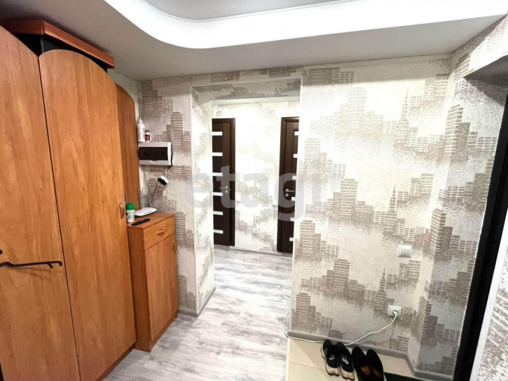 2-комн квартира улица Брянского Фронта