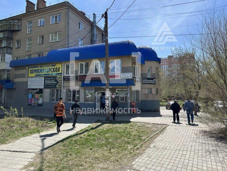 Торговое помещение ул Сутягина, 5,  д. 5