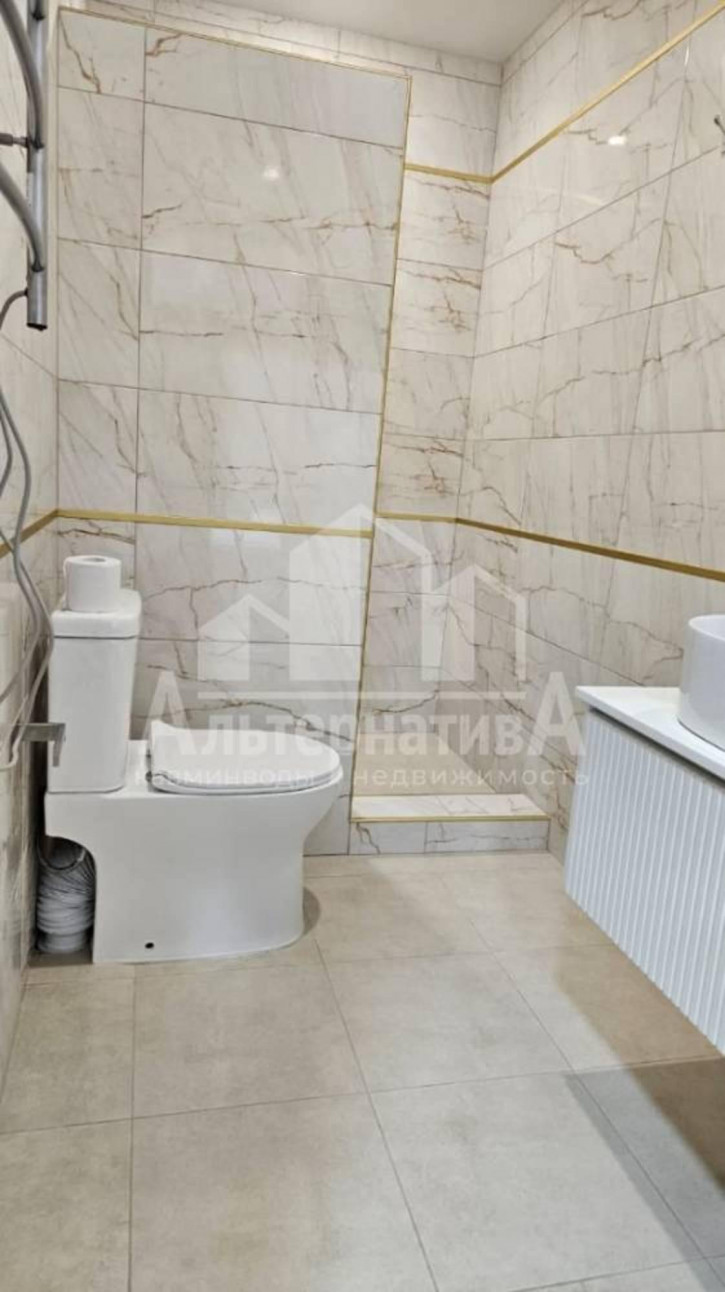 5-комн квартира Еськова ул.