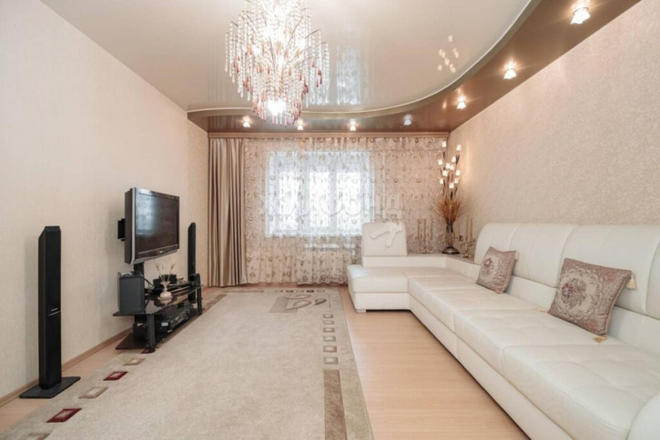 3-комн квартира Кошурникова, 8