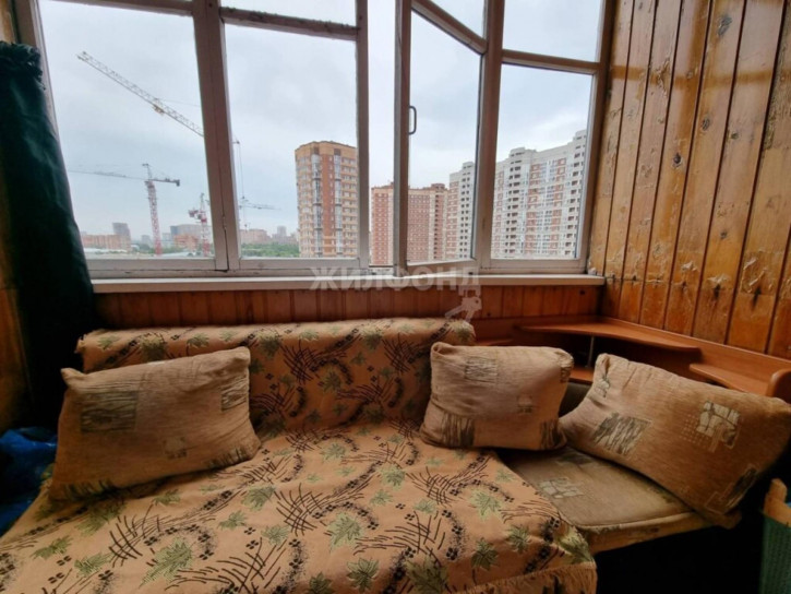 3-комн квартира Жуковского, 106