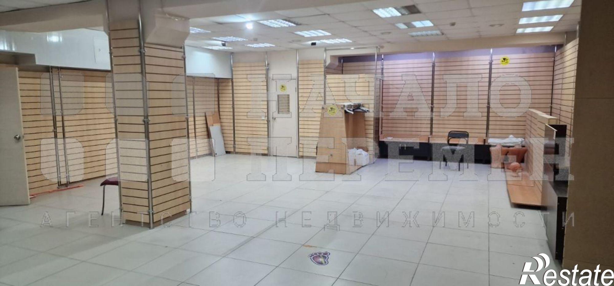 Сдать торговое помещение за 10 000 рублей на Бориса Богаткова ул, 206