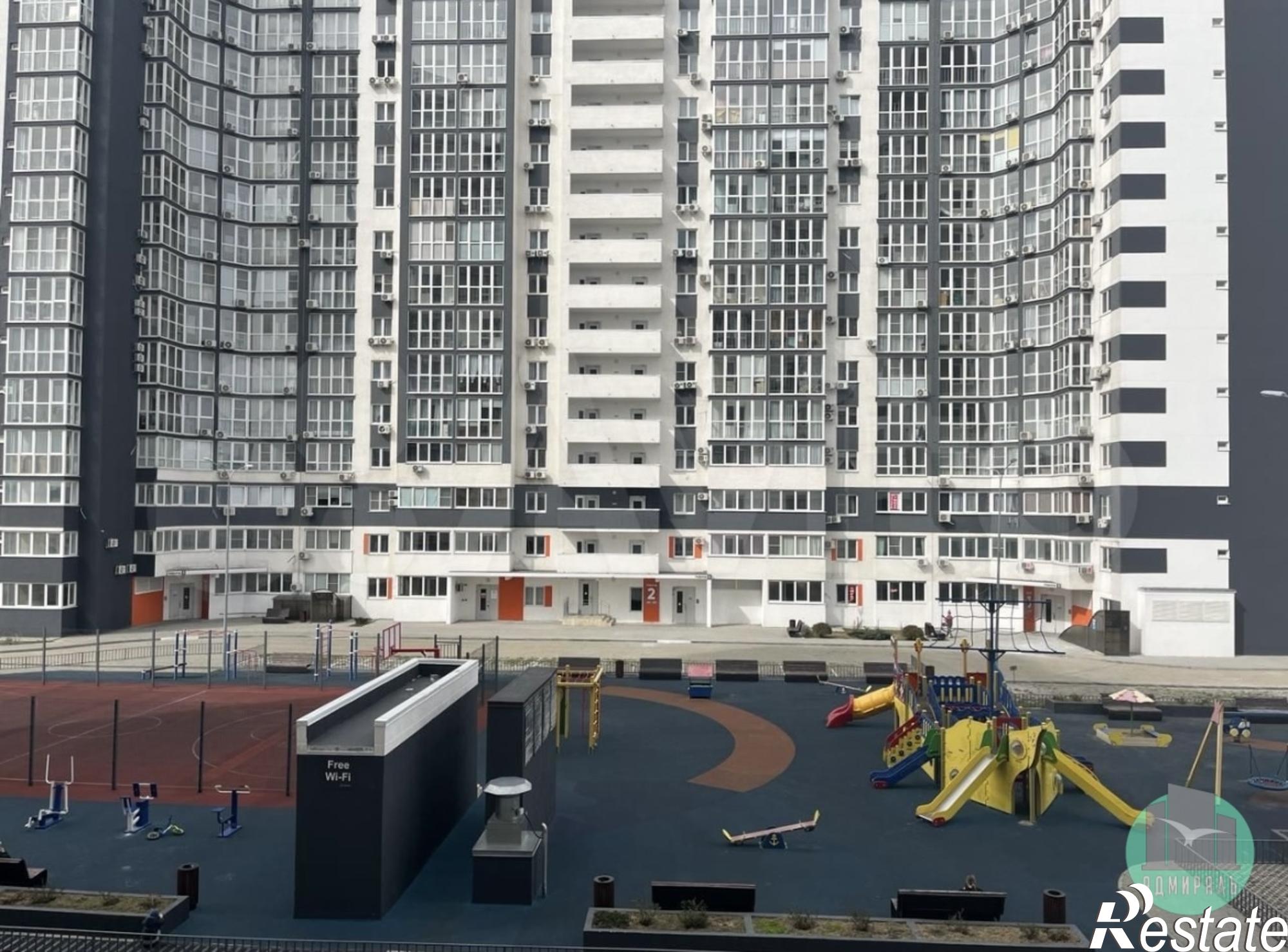 Продажа 1-комн квартиры муниципальное образование Новороссийск,Куникова улица,55к1