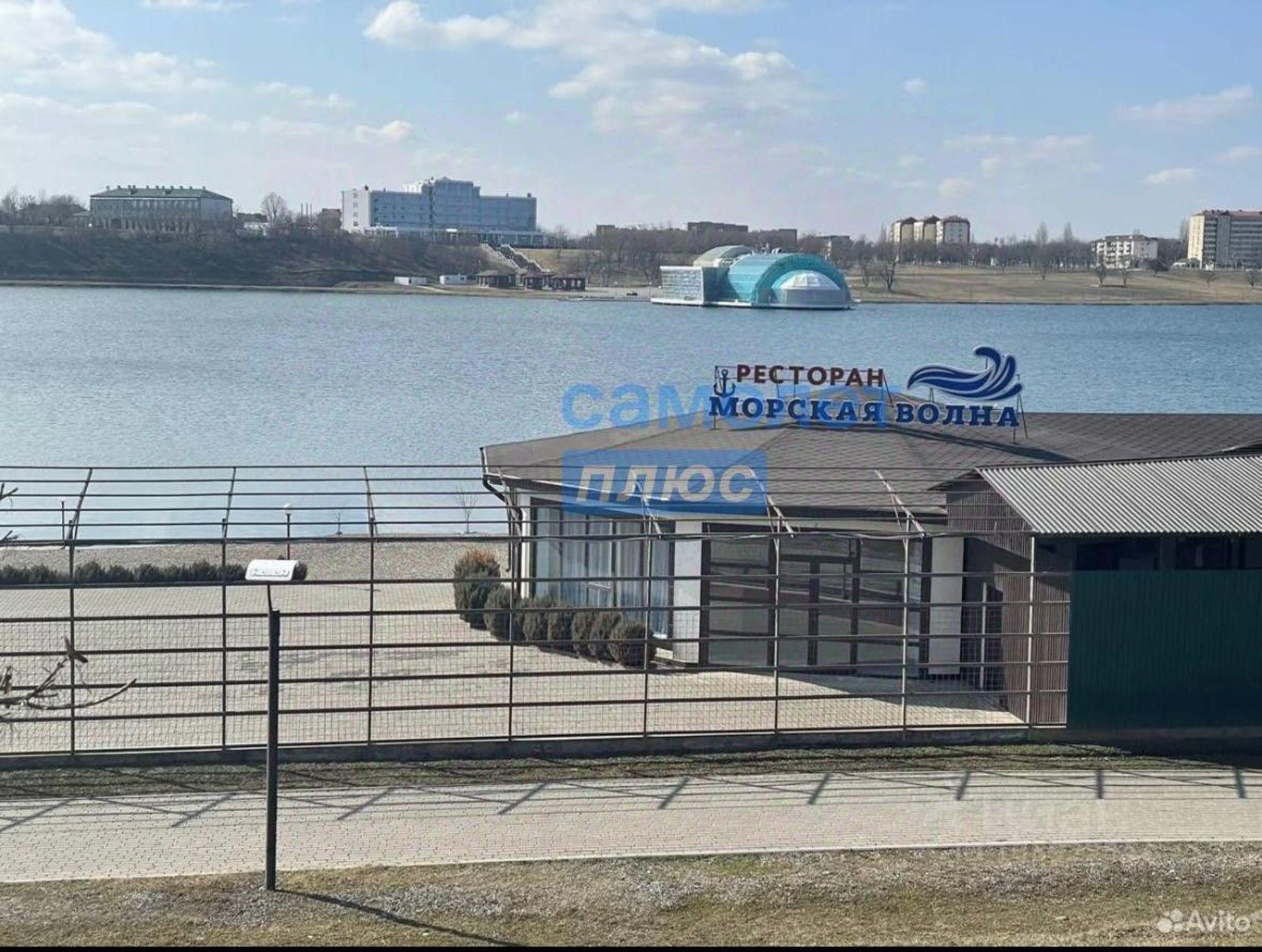 Сдать ОСЗ, отдельно стоящее здание за 240 000 рублей на улица Мамсурова, 21А