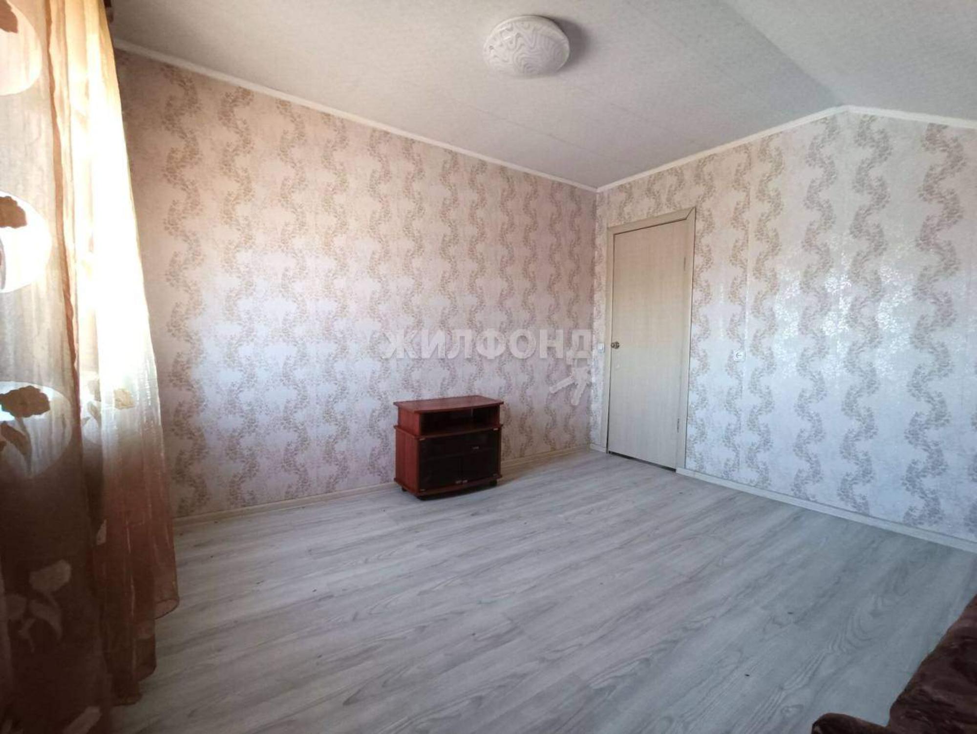 Купить дачу, дом, коттедж за 3 500 000 рублей на Карла Маркса улица