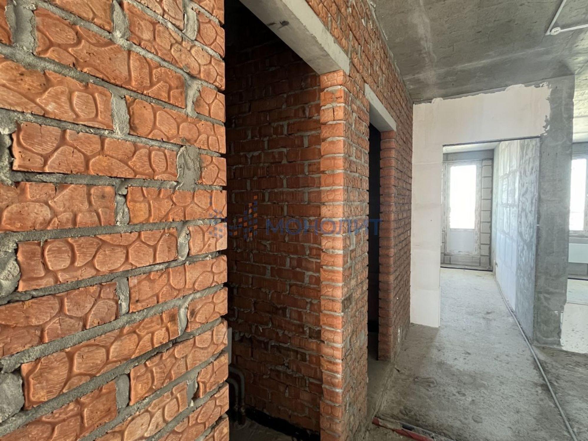Купить квартиру за 14 609 600 рублей на Лысогорская ул, 89к1