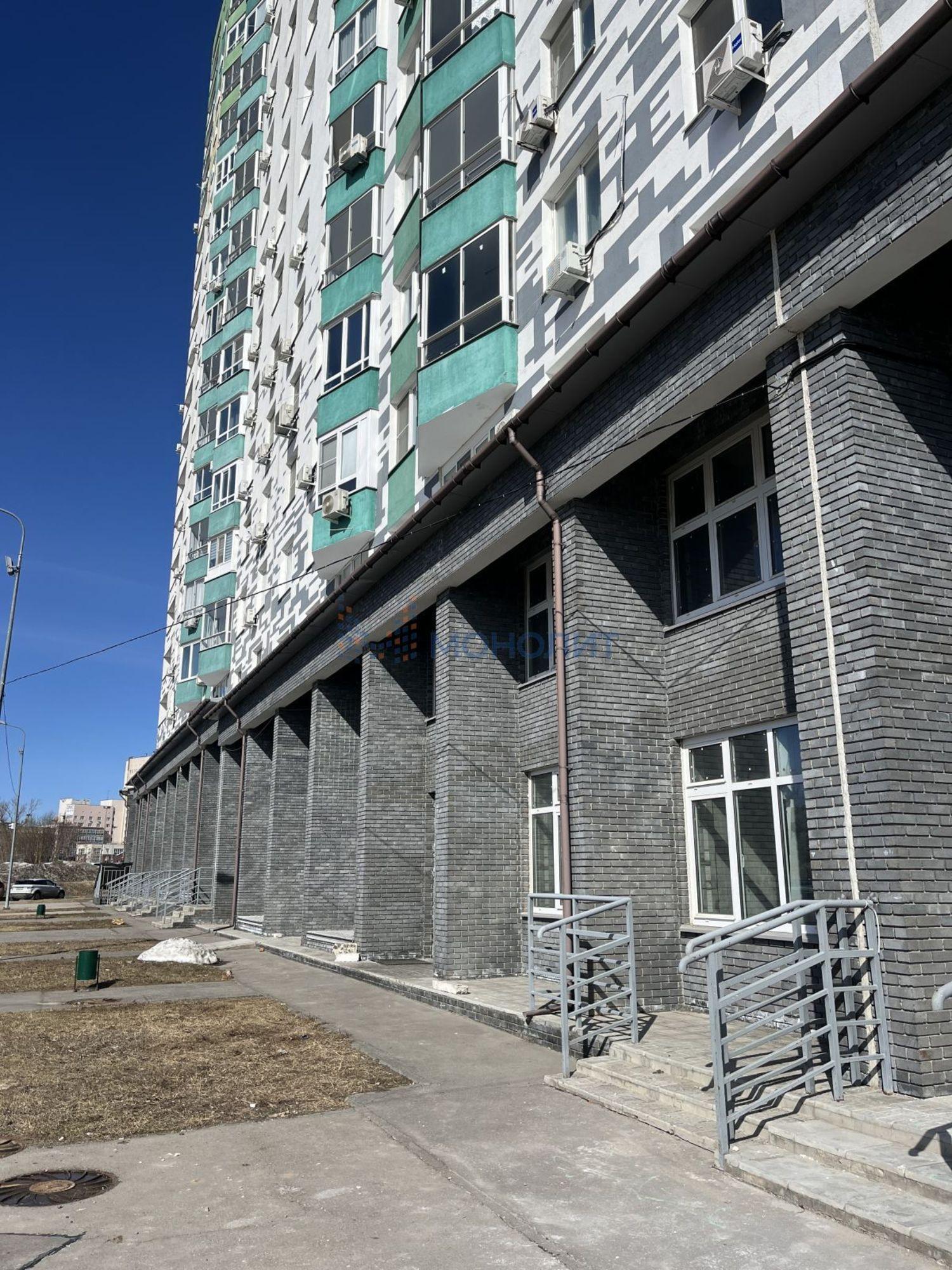 Купить помещение свободного назначения за 23 230 000 рублей на Лысогорская ул, 89к3