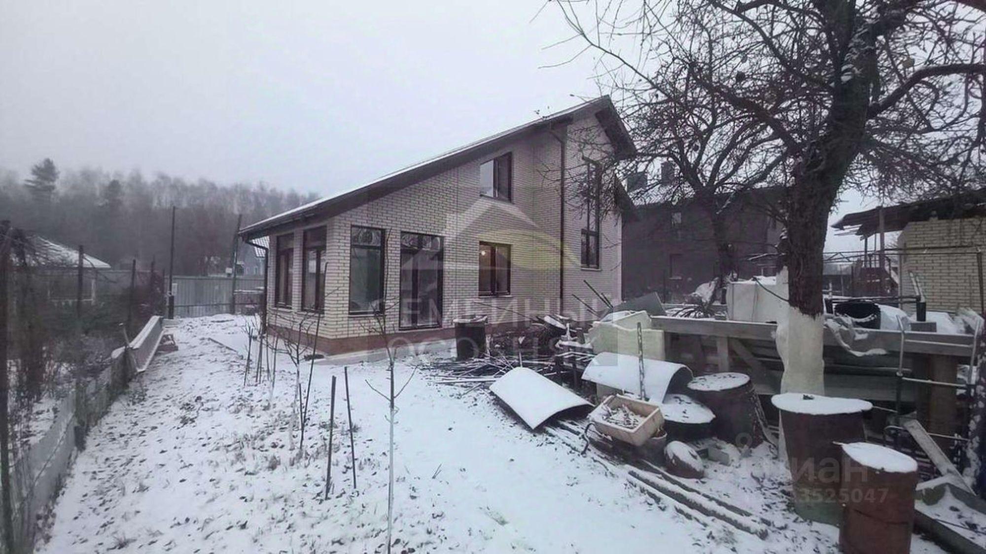 Купить дачу, дом, коттедж за 5 800 000 рублей на Дорожный переулок