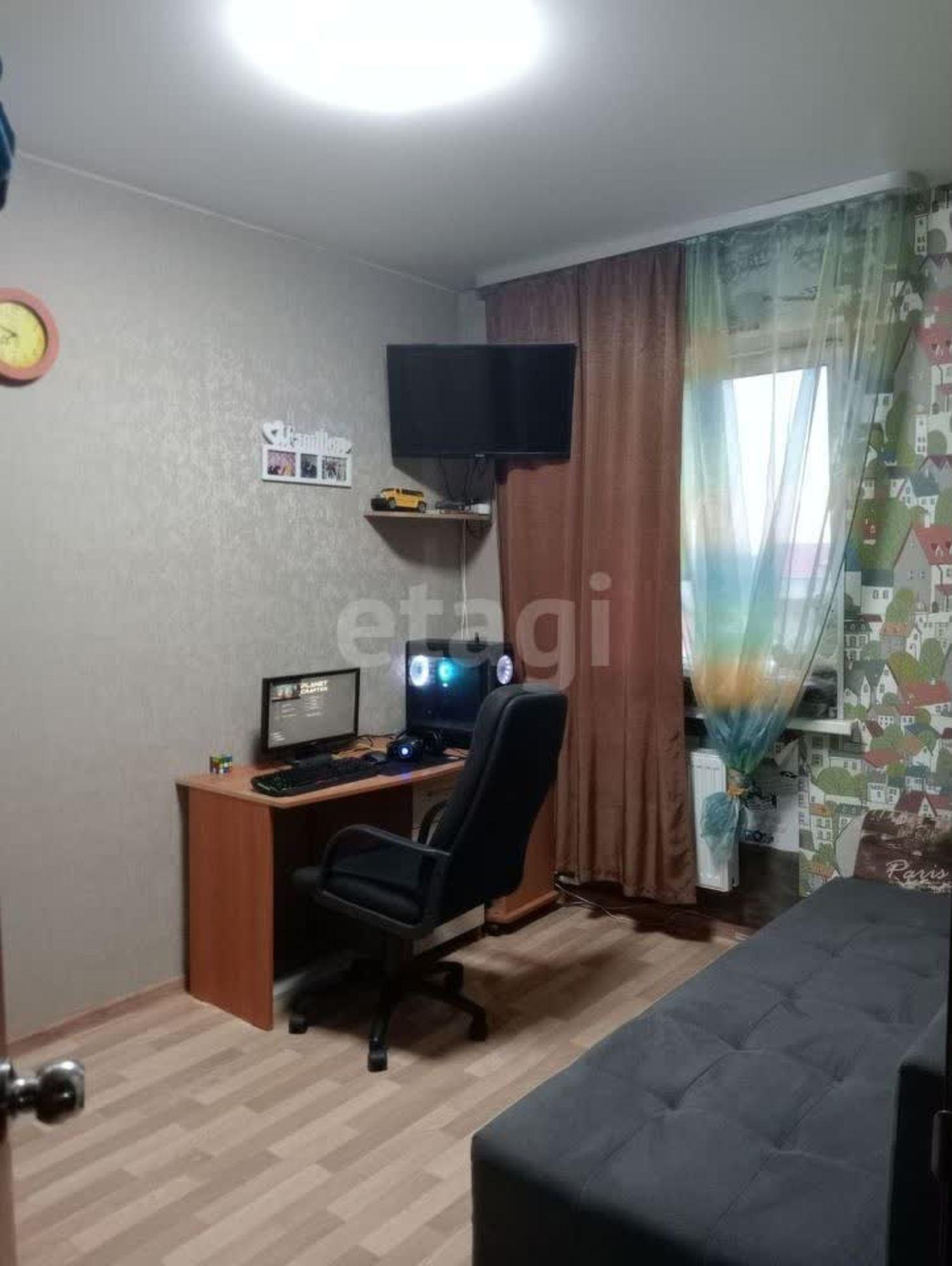 Купить дачу, дом, коттедж за 9 150 000 рублей на Центральный (мкр Молодежный) б-р, 22