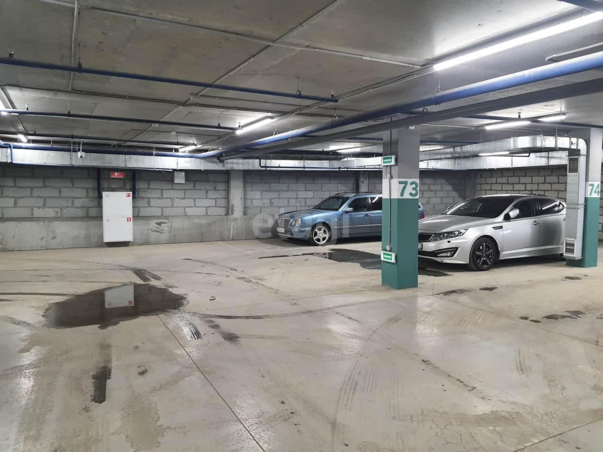 Купить гараж, место в паркинге за 999 000 рублей на Стрелочников 8а