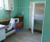 2-комн, 33кв м, этаж 2/2 Славский городской округ,Советская улица,83