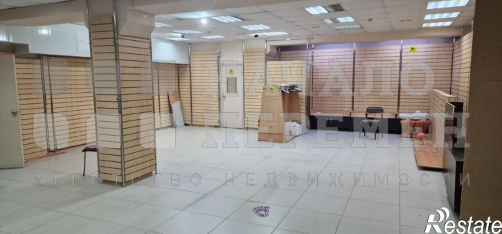 Торговое помещение Бориса Богаткова ул, 206