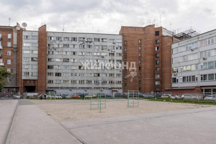 Комната Красный проспект, 155