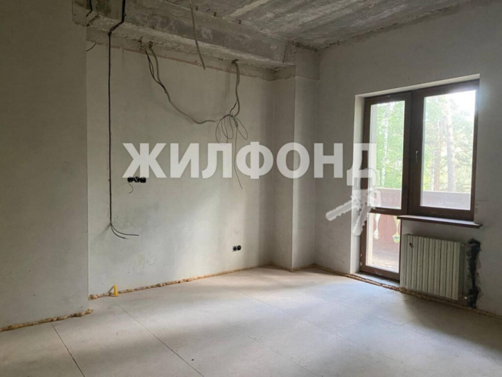 4-комн квартира Дачное шоссе, 2